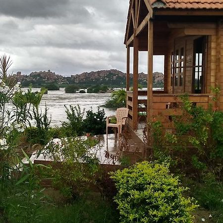 Leo Wodden Resort هامبي المظهر الخارجي الصورة