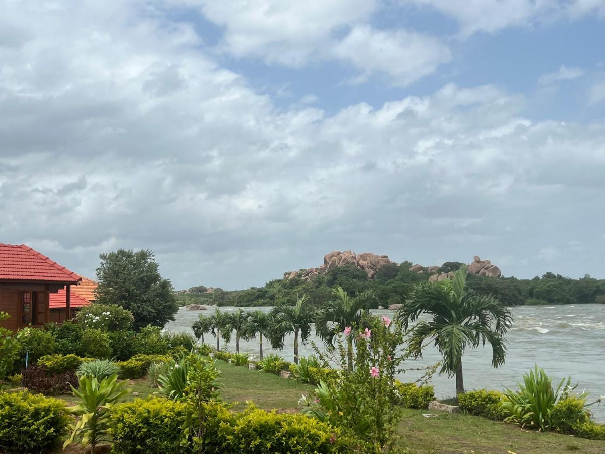 Leo Wodden Resort هامبي المظهر الخارجي الصورة